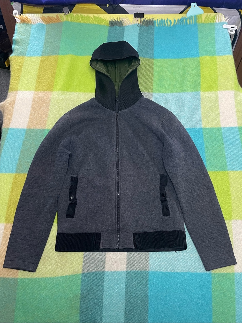 Z Zegna Techmerino Full-Zip Hooded Hybrid Performance Bomber Jacket Men’s